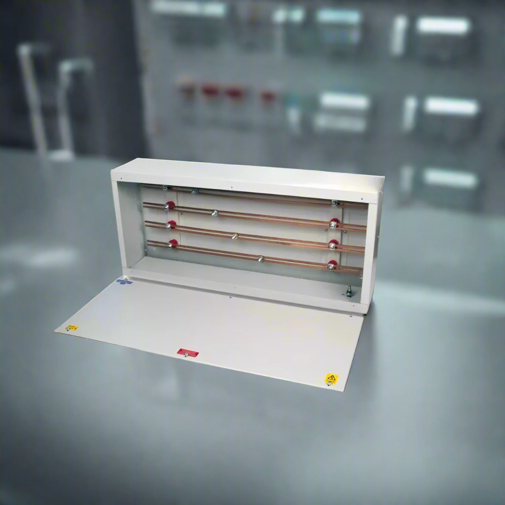 Indoasian Busbar Chamber 800A  IP3X -  4ft