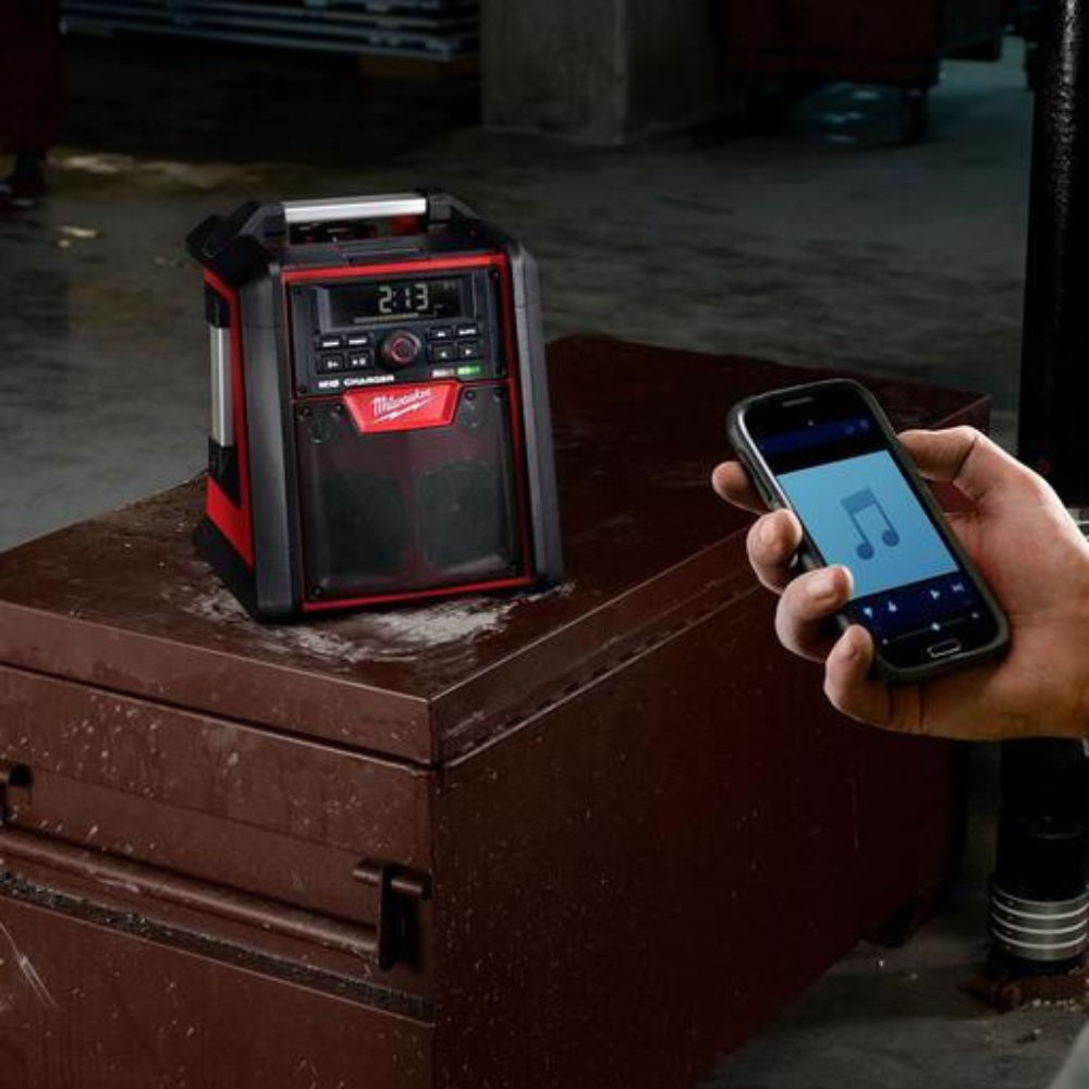 Milwaukee 18V Jobsite Radio With Charger And Bluetooth - M18RC-0