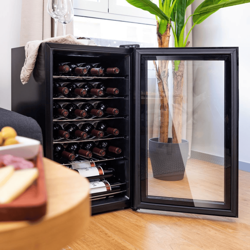 Cecotec Bolero GrandSommelier 2450 Compressor Wine Cooler with 24 Bottles Capacity | Black & Inox