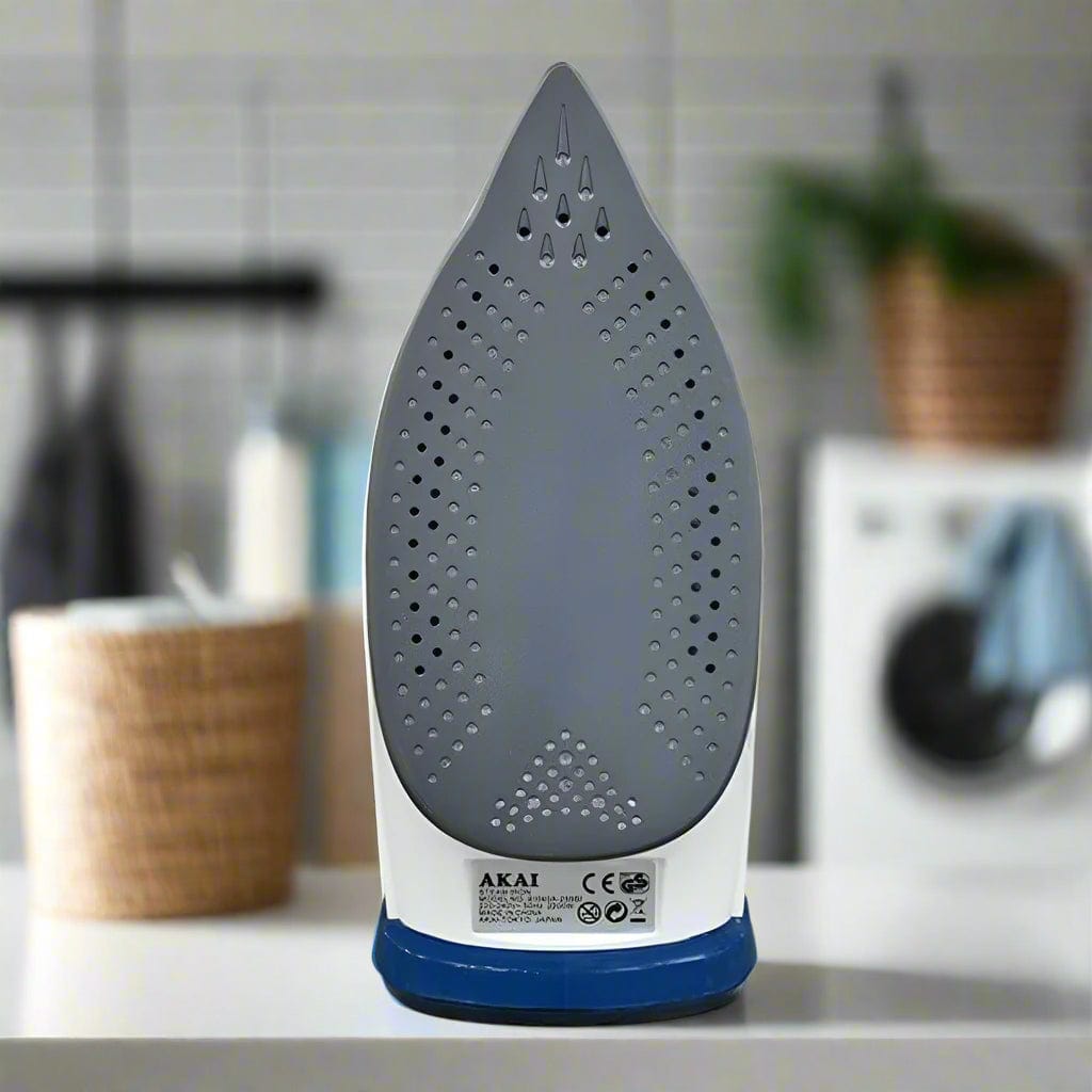 Akai Electric Iron Akai Steam Iron 2200W - EI040A-259SI