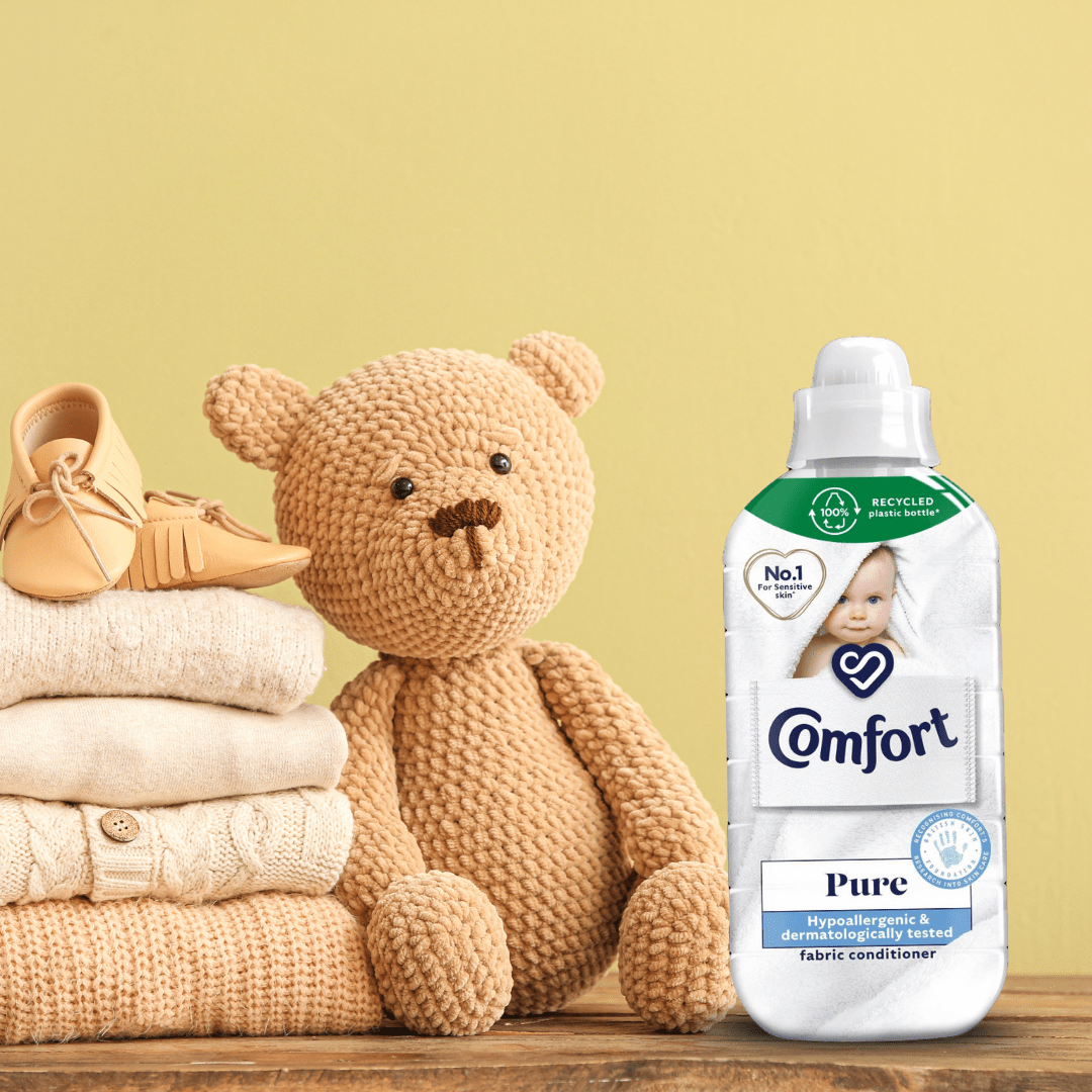 Comfort Laundry Supplies Comfort Pure Fabric Conditioner - 990ml