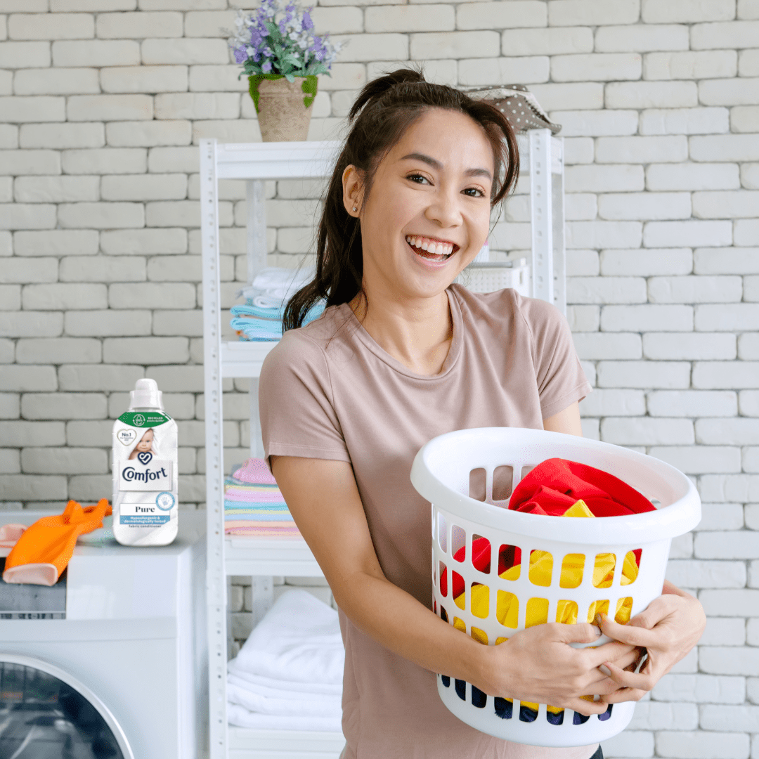 Comfort Laundry Supplies Comfort Pure Fabric Conditioner - 990ml