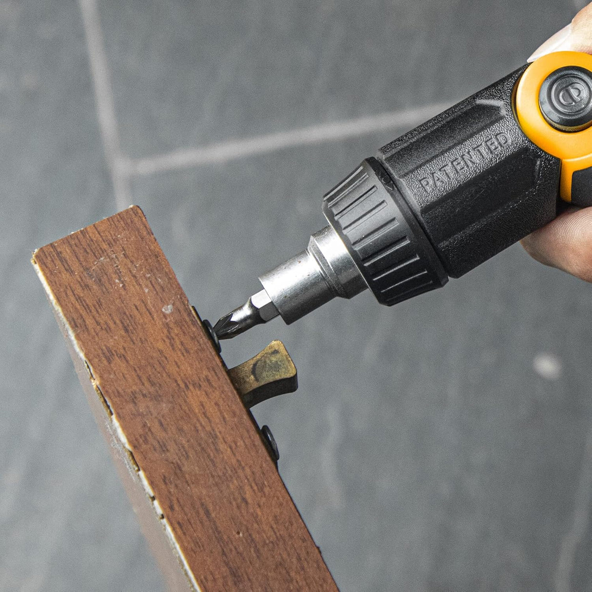 Ingco Screwdrivers Ingco 13 Piece Ratchet Screwdriver Set - AKISD1208