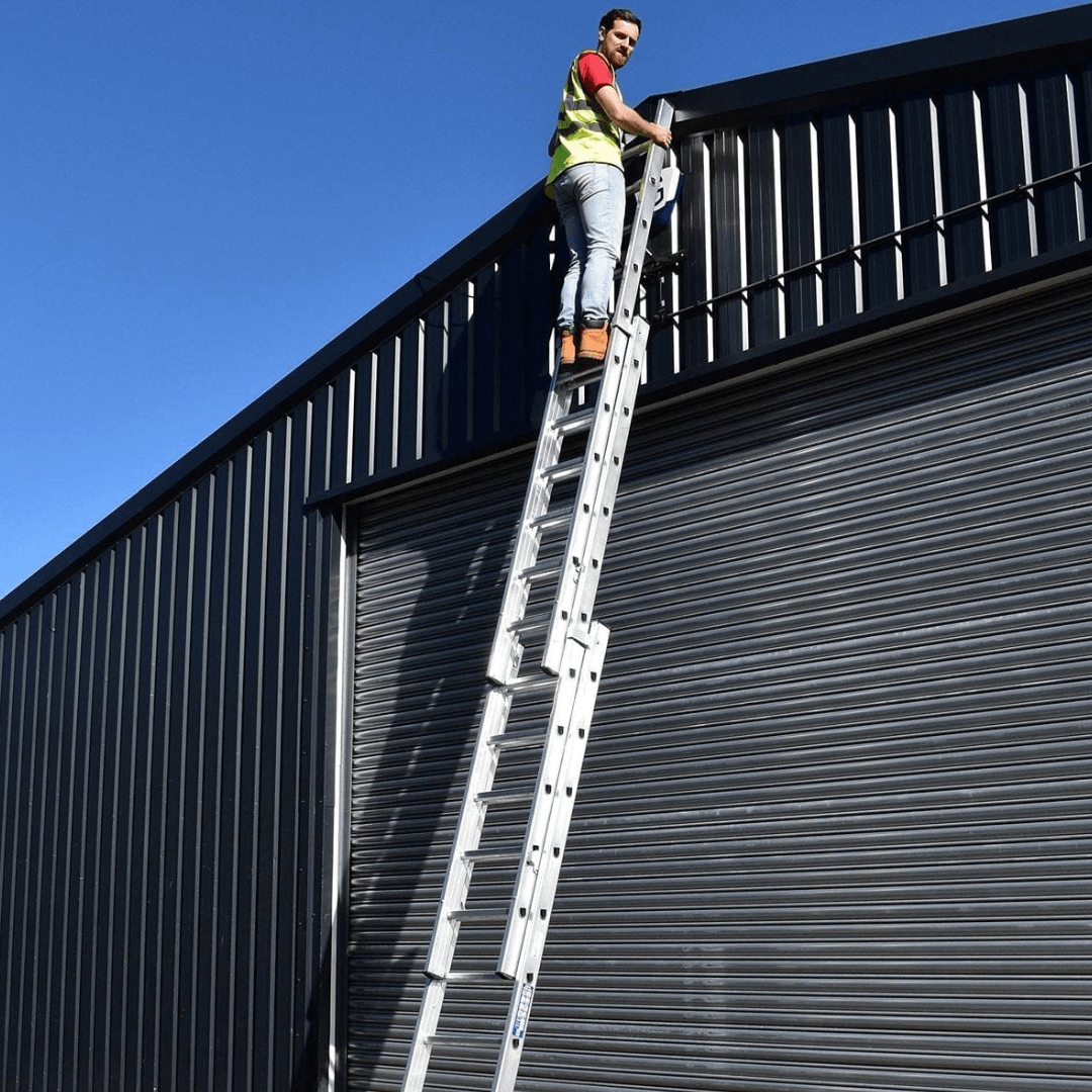 Ingco Ladder Ingco 3-Section Aluminium Extension Ladder 3x9 – HLAD03391