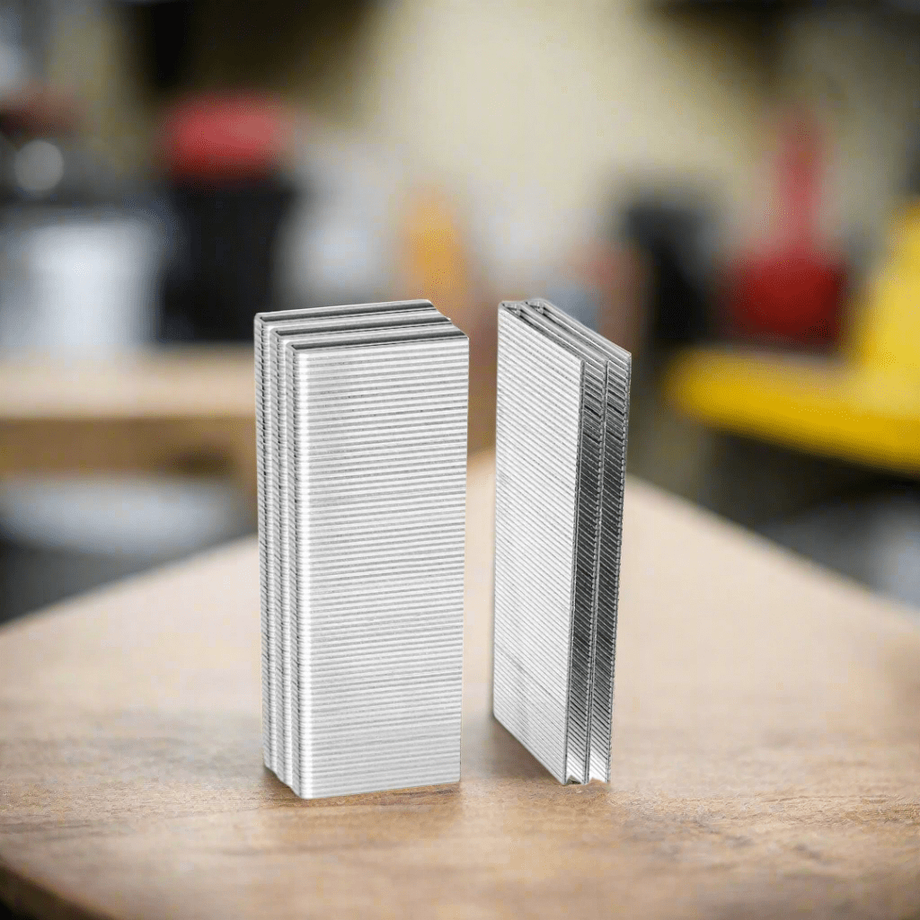 Ingco Chuck Keys & Specialty Accessories Ingco 40mm Crown Staples 5000-Piece Set - AST18403