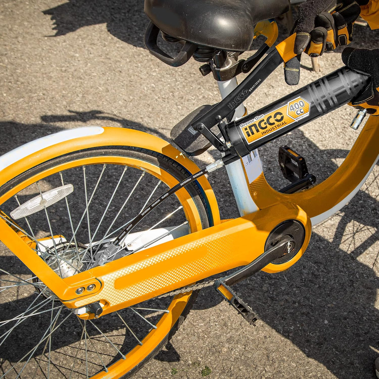 Ingco Caulking Gun Ingco Heavy-Duty Grease Gun 400CC with High-Pressure Hose – GRG015001