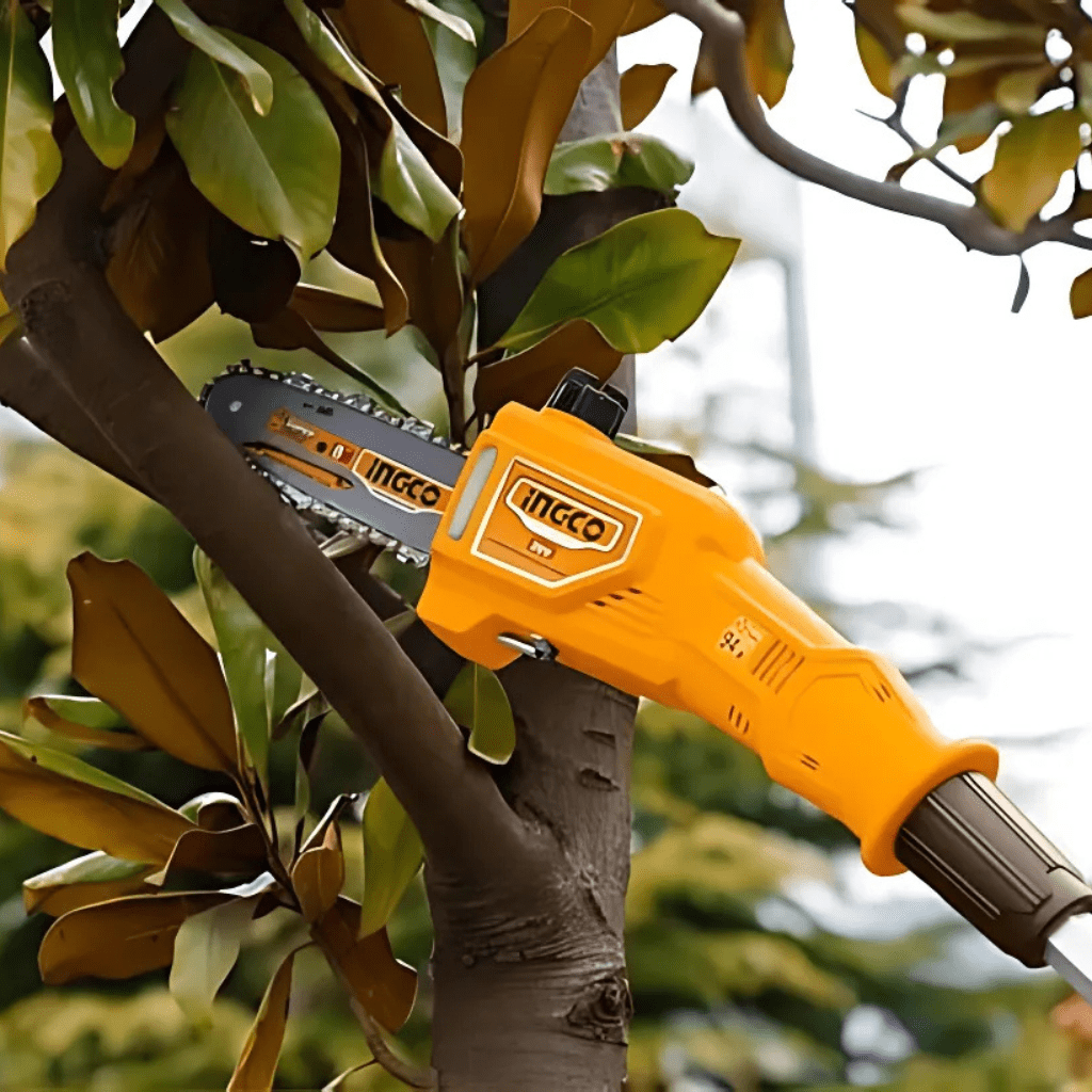 Ingco Trimmer Ingco Lithium-Ion Cordless Pole Saw with Pole Hedge Trimmer with 20V 2.0Ah Battery & Charger - CPTS201681