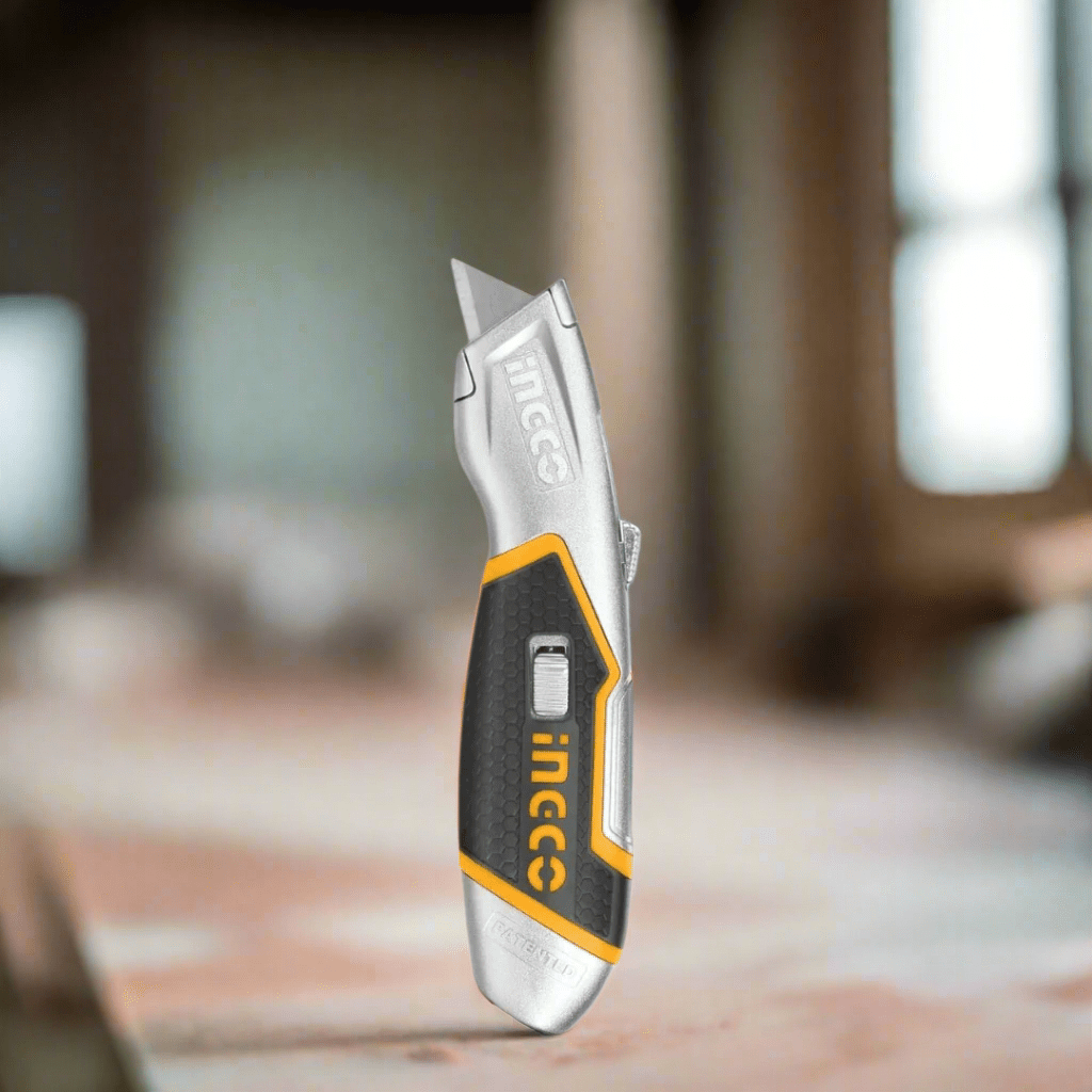 Ingco Multi Tools & Knives Ingco Utility Knife with Zinc Alloy Shell - HUK618