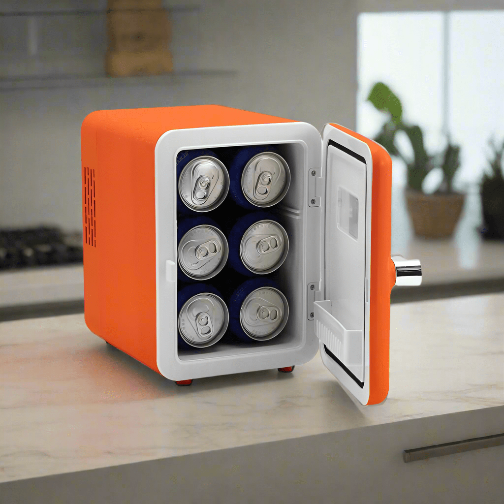 Kumtel Kitchen Appliances Kumtel 4L Mini Refrigerator 42W