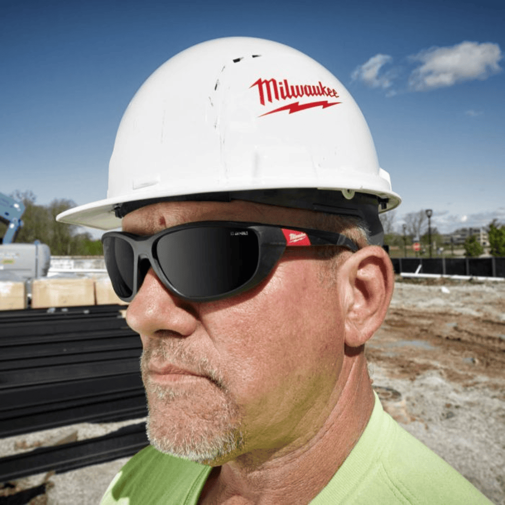 Milawaukee Eye Protection & Safety Glasses Milwaukee Safety Glasses With Gasket - 4932471886
