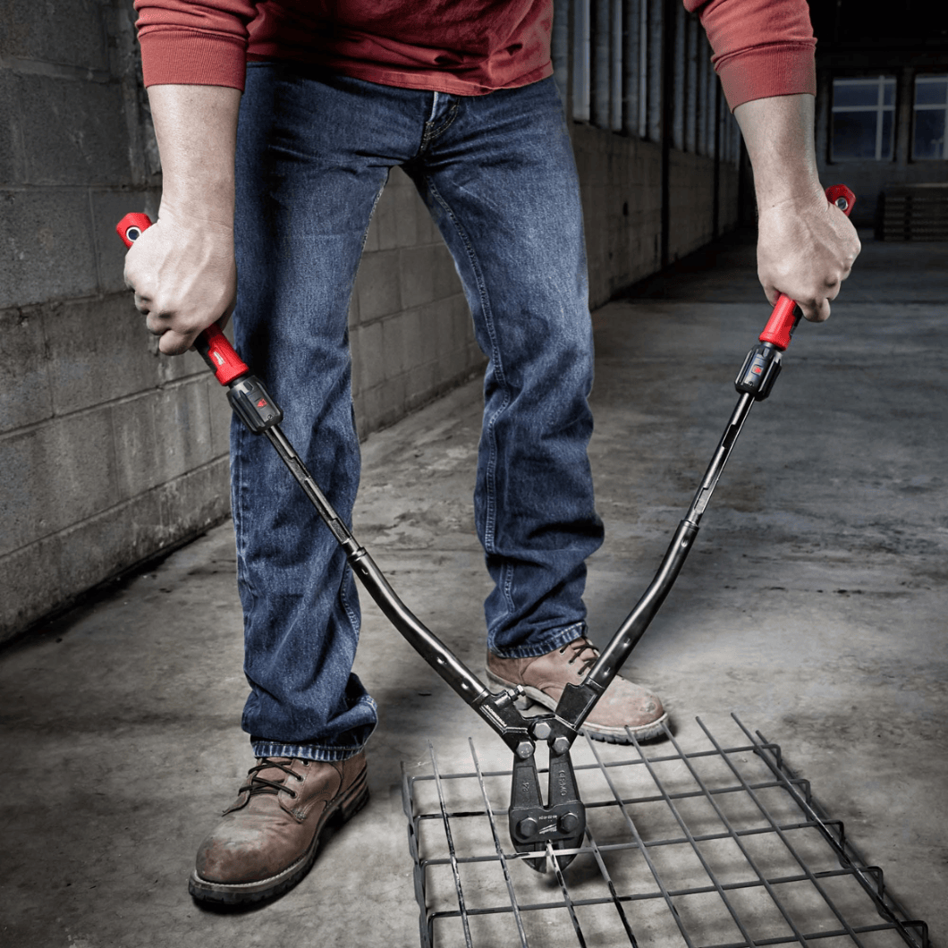 Milwaukee Hand Saws & Cutting Tools Milwaukee 30" Extendible Steel Bolt Cutter - 4932464851