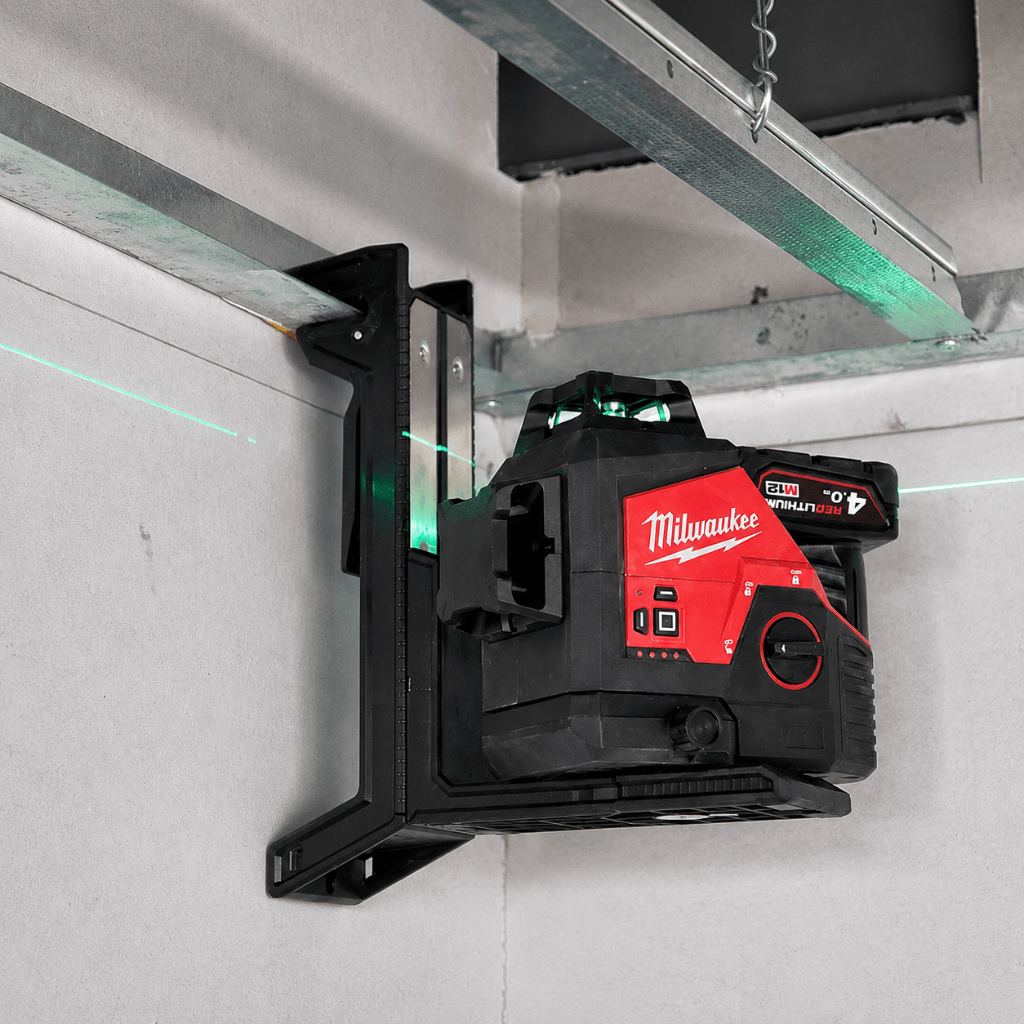 Milwaukee Laser Measure Milwaukee M12 Green 360° 3-Plane Laser Kit 12V - M123PLKIT-401P