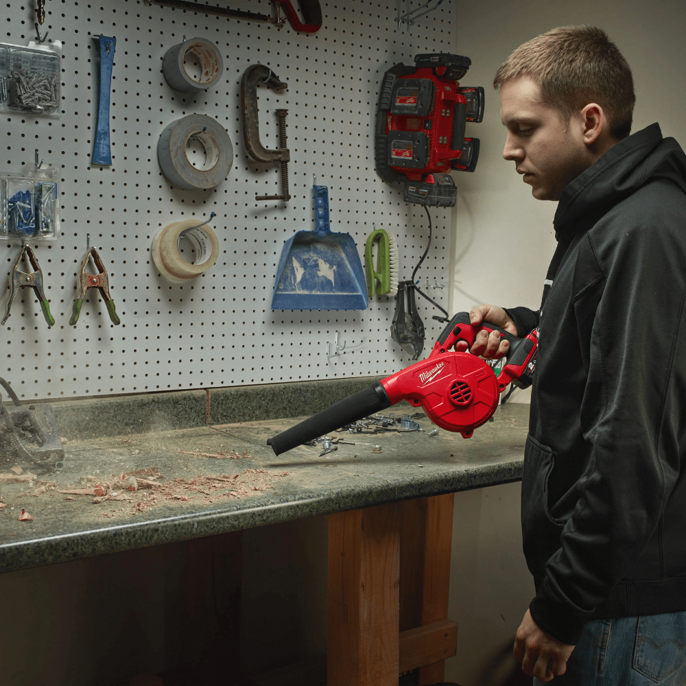 Milwaukee Blower Milwaukee M18™ Cordless Compact Battery Blower 18V - M18 BBL-0