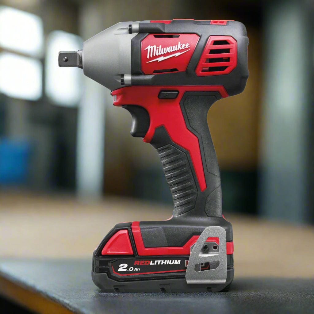Milwaukee Impact Wrench & Driver Milwaukee M18™ Cordless ¼″ Compact Impact Driver 18V - M18 BID-202C
