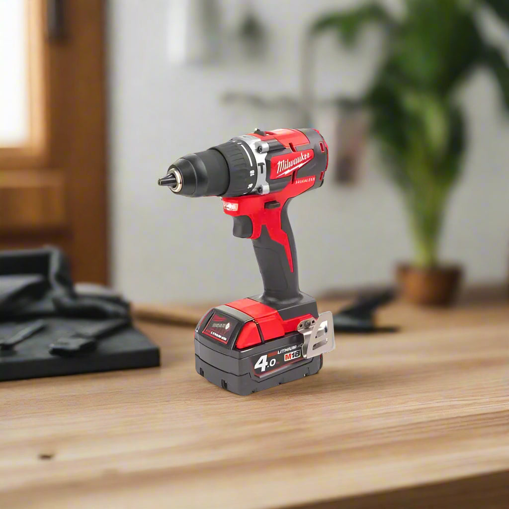Milwaukee Drill Milwaukee M18™ Cordless Li-ion Combi Drill 18V - M18 CBLPD-402C
