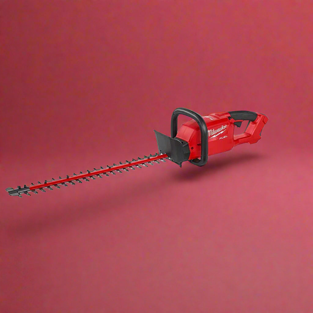 Milwaukee Trimmer Milwaukee M18 FUEL™ Hedge Trimmer - M18 CHT-0