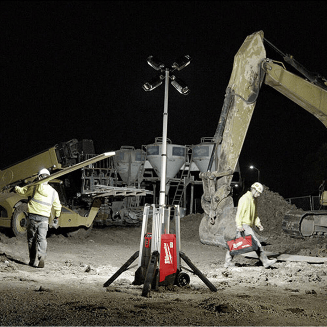 Milwaukee Specialty Safety Equipment Milwaukee MX FUEL Dual Power Stand Area Light with 1x 6.0Ah Battery - MXFTL-601