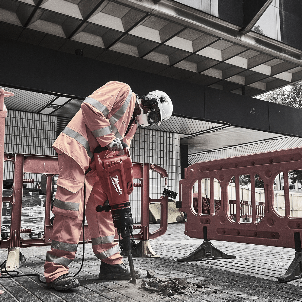 Milwaukee Demolition Hammer Milwaukee SDS-Max Breaking Hammer 10kg 1750W - K 1000 S