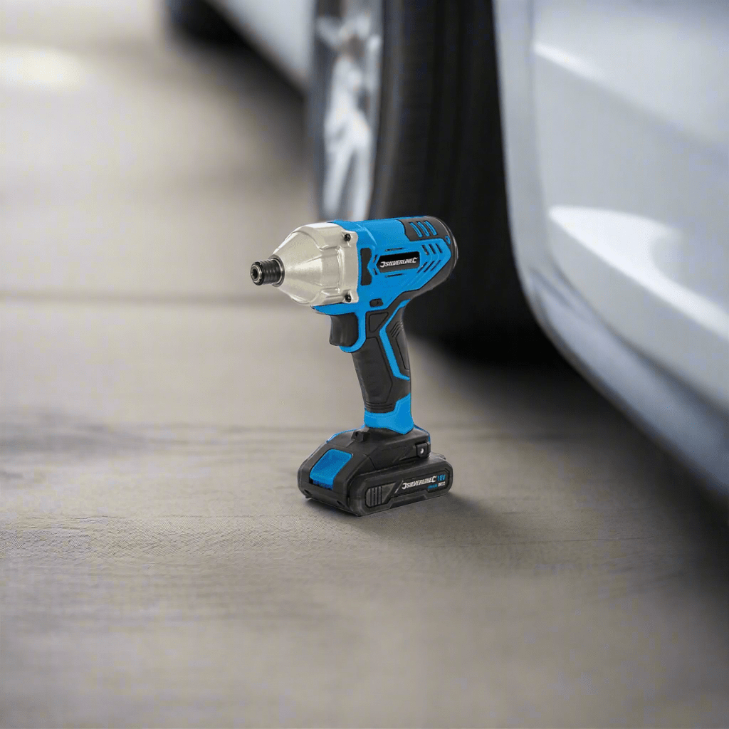 Silverline Impact Wrench & Driver Silverline 1⁄4” Lithium-Ion Cordless Impact Driver 18V With Two 1.5Ah Batteries - 996048