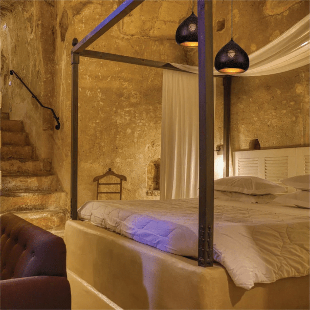 TKLD Pendant & Chandeliers Black & Golden Metal India Dome E27 Pendant Ceiling Light