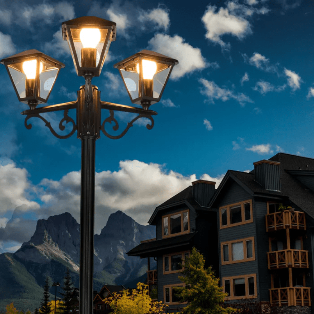 TKLD Pendant & Chandeliers Paravento Black Outdoor Garden Pathway Lamp Post - 3 X 40W