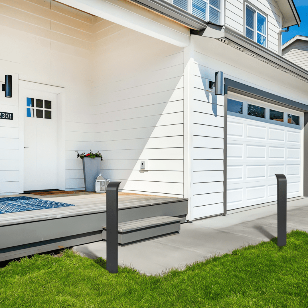 TKLD Outdoor Lighting Senza LED Outdoor Pathway Bollard Lawn Light - 7W