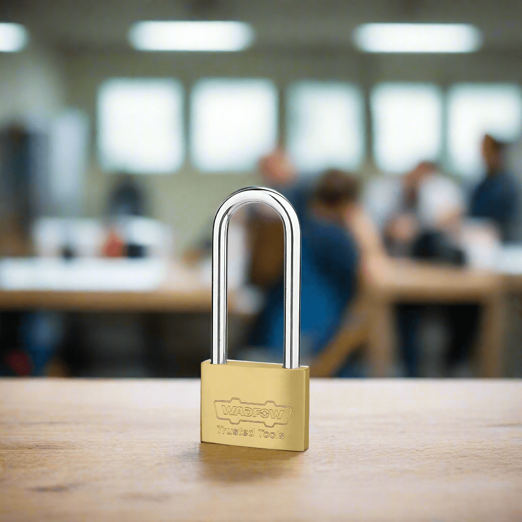 Wadfow Padlocks & Accessories Wadfow 60mm Long Shackle Brass Padlock - WPD2460