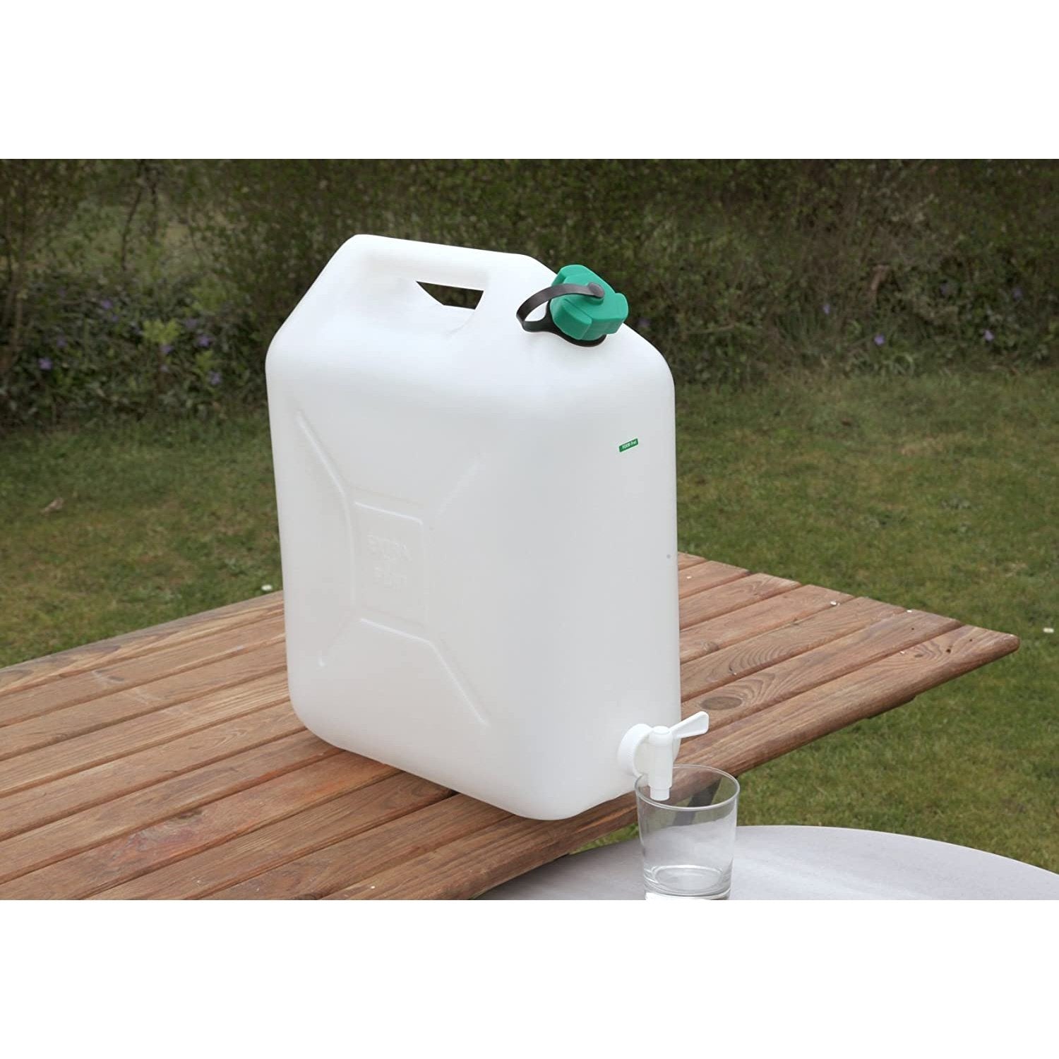 Buy High-Quality Jerrycan 20L with Tap for Water on Supply Master Ghana Gardening Tool Buy Tools hardware Building materials