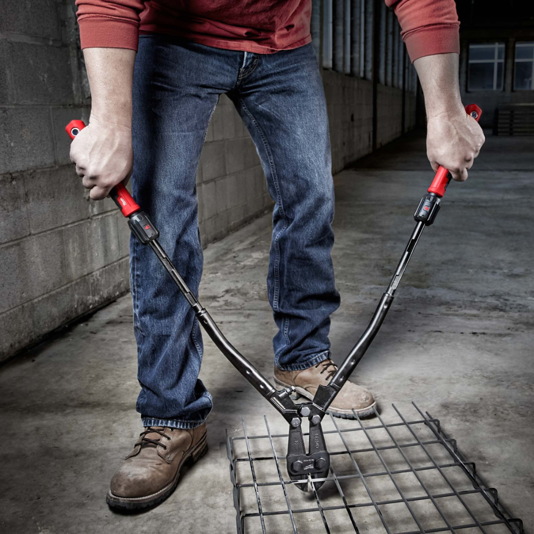 Milwaukee 30" Extendible Steel Bolt Cutter - 4932464851