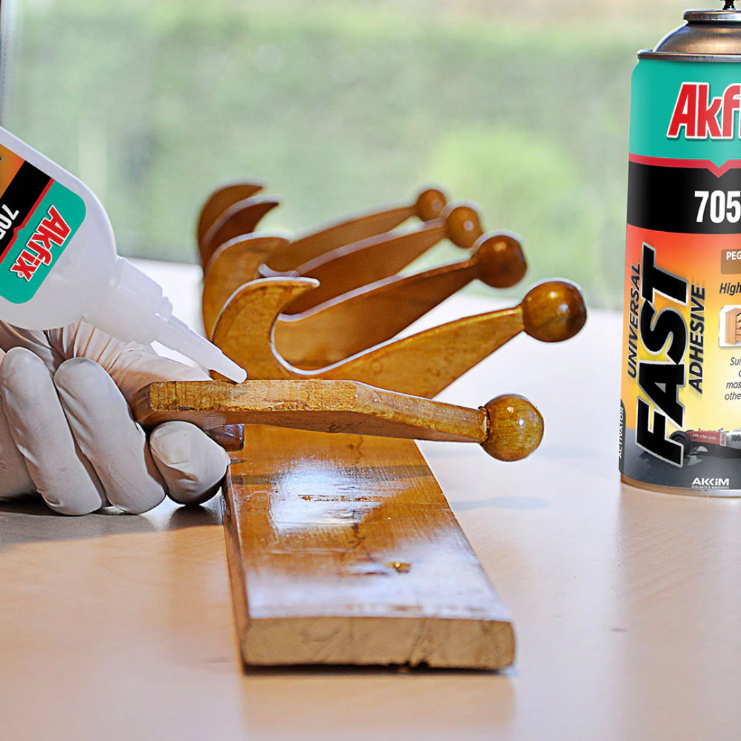 Akfix 2 Components Universal Fast Adhesive - 705MDF