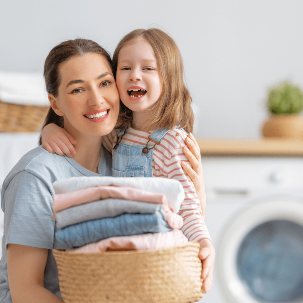 LaundryCare Kit - Decakila 2400W Steam Iron + Ariel Automatic Original Scent Laundry Powder Detergent 2.5 Kg + Downy Valley Dew 9 Washes Fabric Conditioner 1L