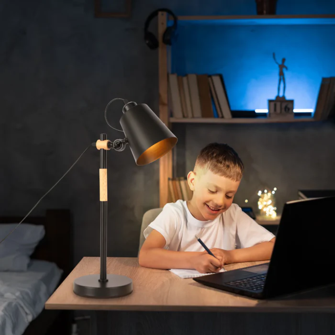 Scandi Sleek Desk Lamp - 40W