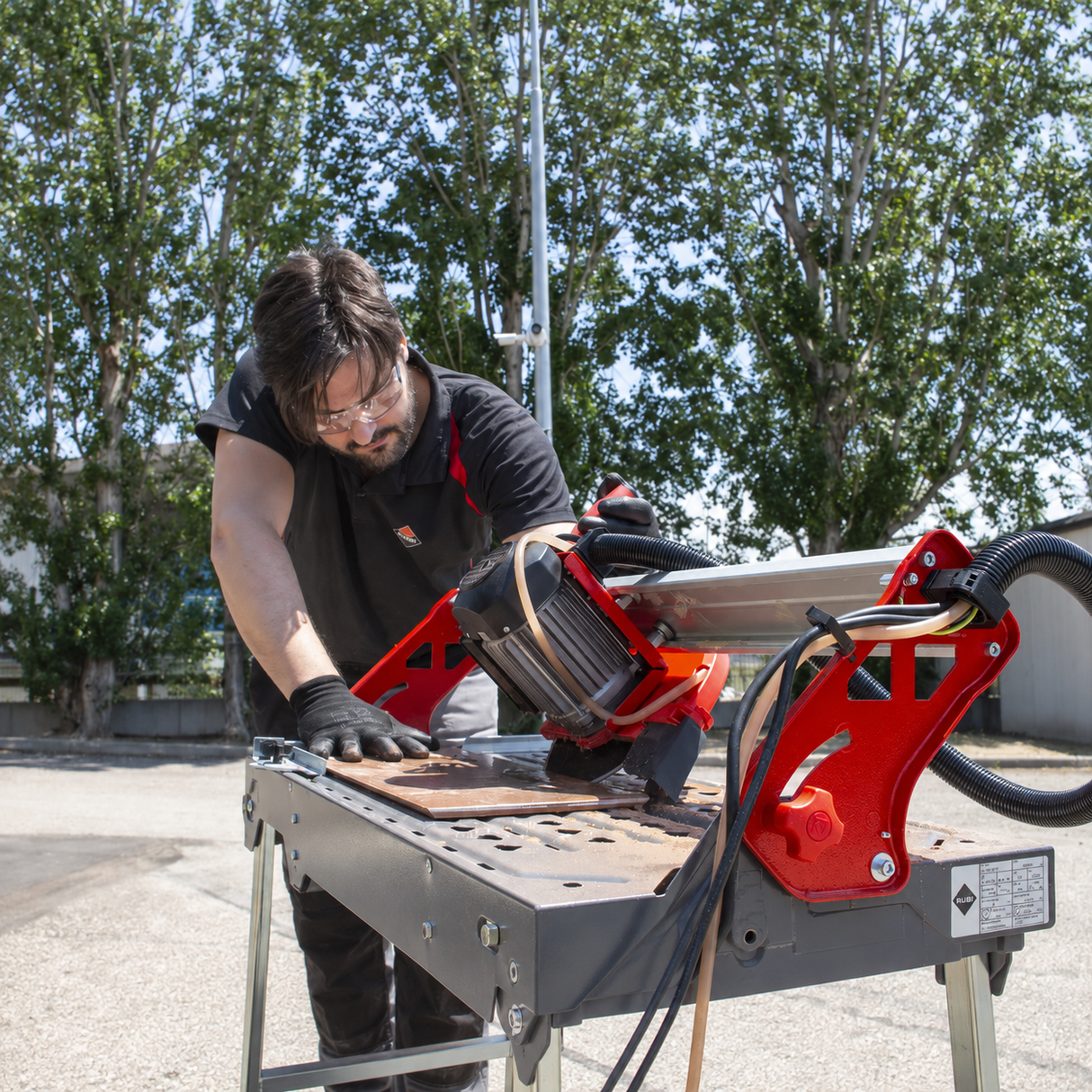 Rubi DU-200 EVO 650 Electric Tile Cutter with Folding Leg System 1100W - RUBI-55903