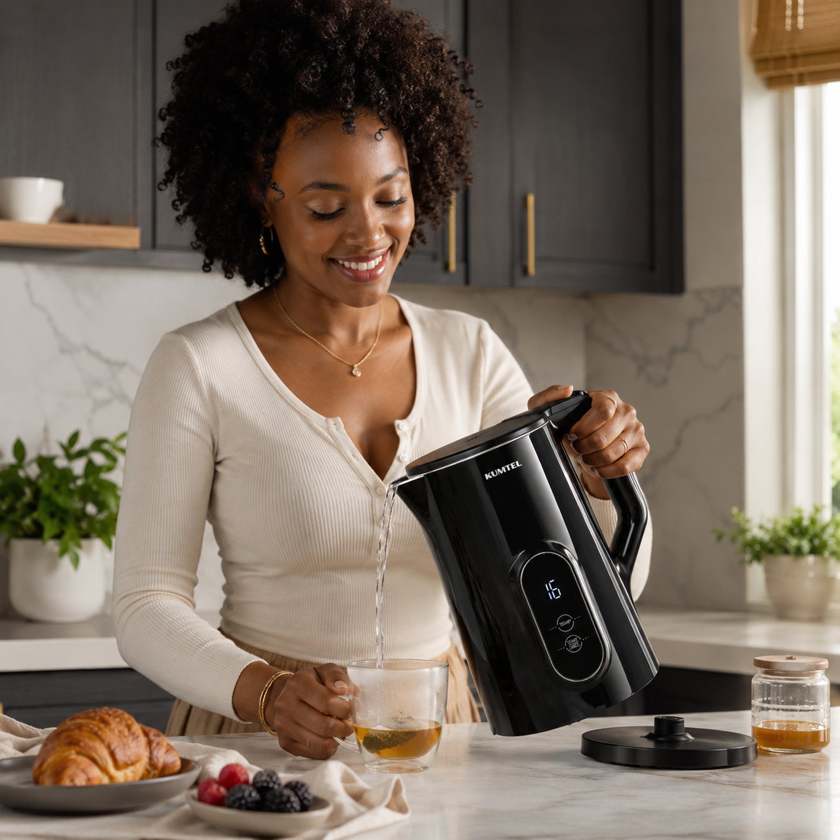 Kumtel 1.7L Double-Wall Smart Kettle with LED Touch Controls & Timer - HMK-09
