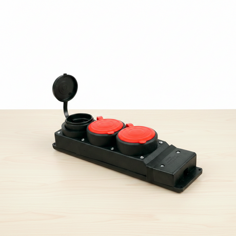 SGS 25A Rubber Combination Socket with 2 Three-Phase and 1 Single-Phase Outlets - SGS3511