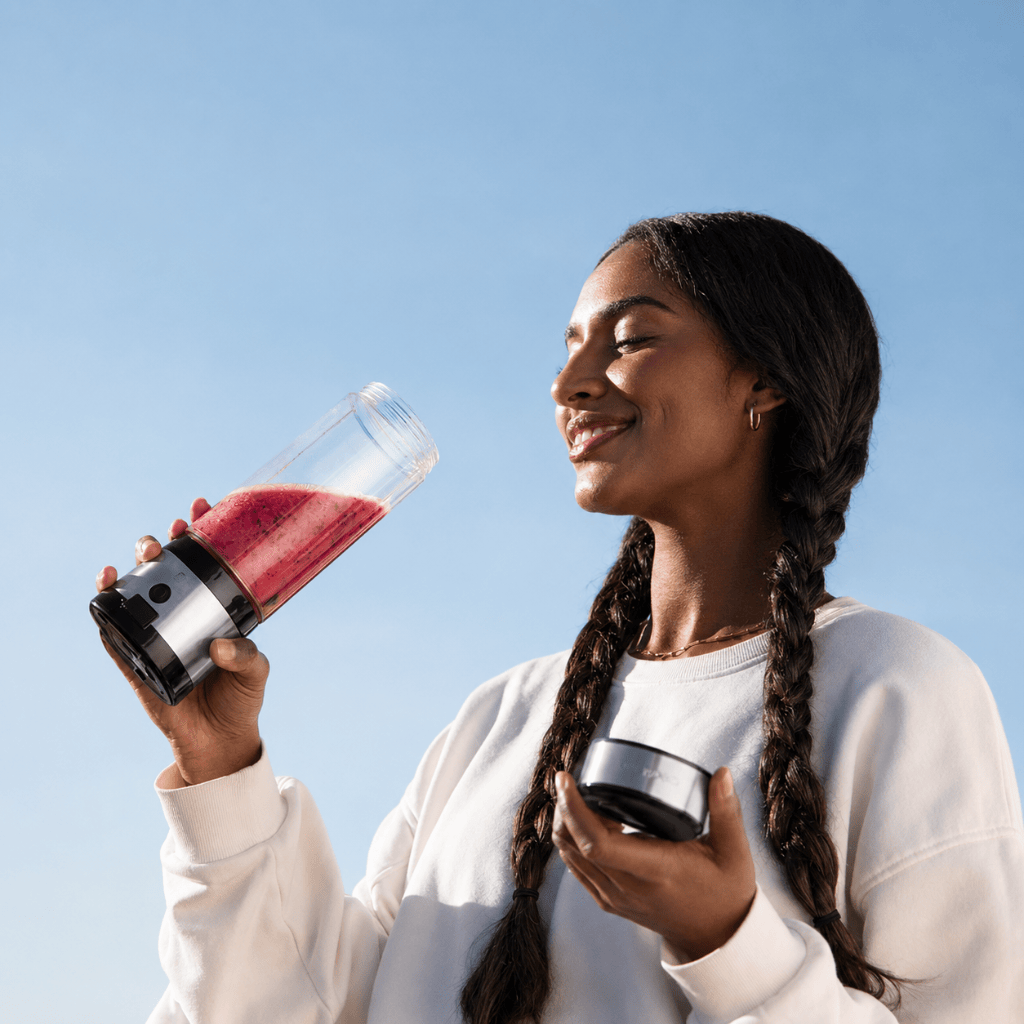 Cecotec WanderlustMix 400ml Portable Smoothie Blender 126W with Portable Cup, 4 Black Titanium Coated Blades & USB Charging - 4396