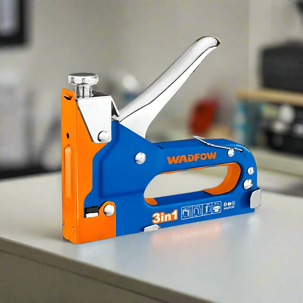Wadfow 3-in-1 Staple Gun With Staple Remover Set - WGU4B06