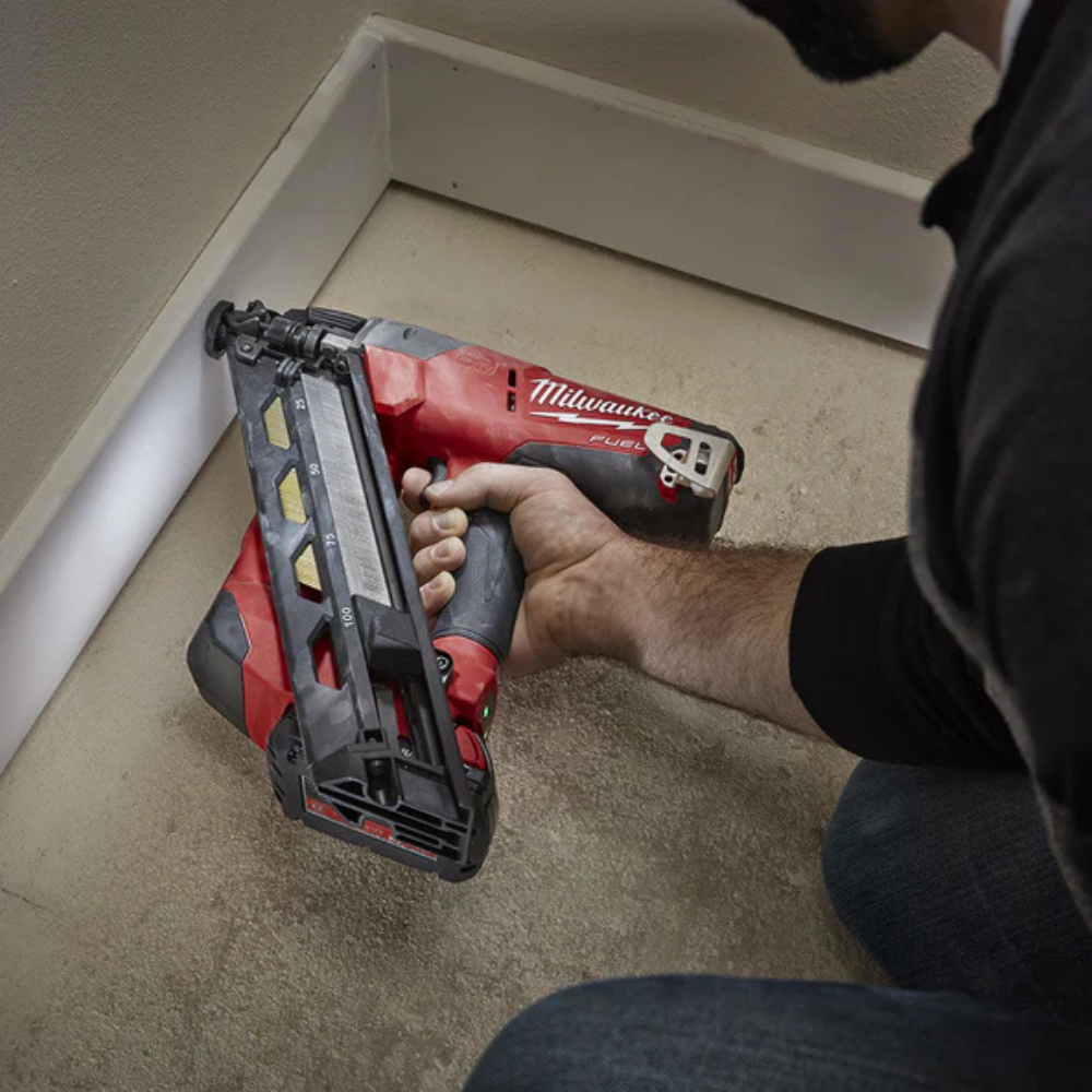Milwaukee M18 FUEL™ 15 GA Angled Nail Finish Nailer 18V - M18 CN15GA-0X