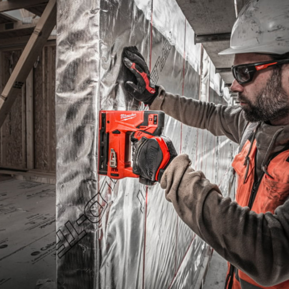 Milwaukee M12™ Cordless Sub Compact Stapler 12V - M12 BST-0