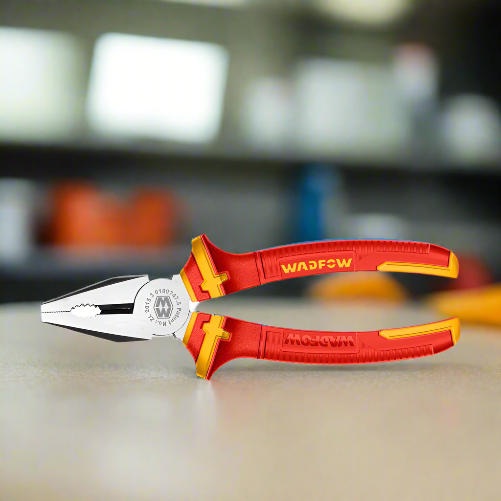 Wadfow 8" Insulated Combination Pliers - WPL1938