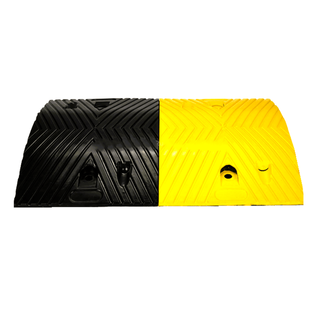 Supply Master Tera 1m Two-Piece Rubber Speed Hump 500 × 350 × 45mm - 21170101