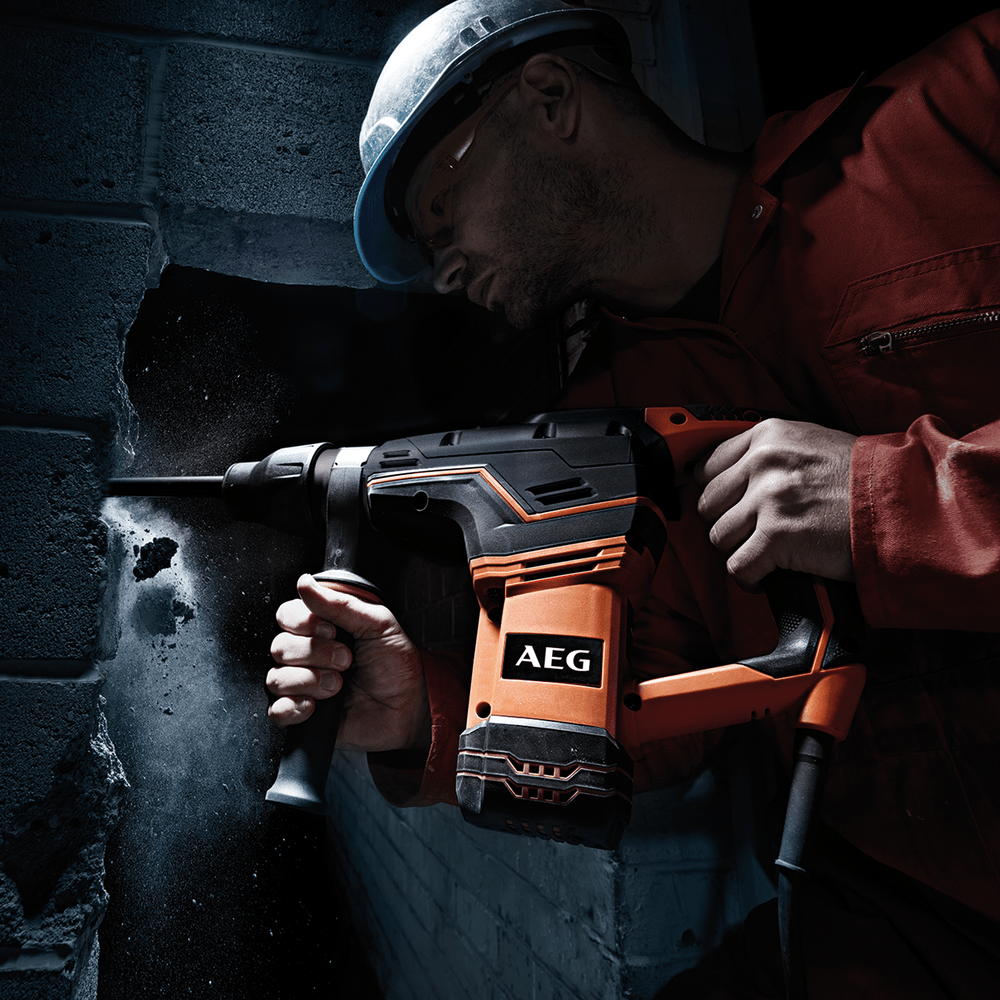 AEG Drill AEG Rotary Hammer Drill 40mm With SDS Max 1100W - KH5G