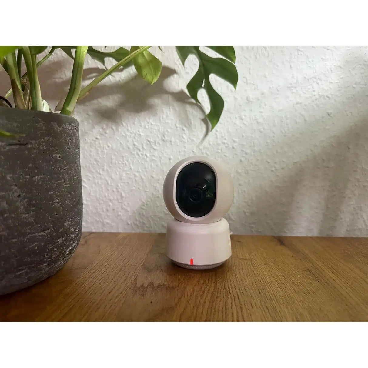 Aqara Smart Home Aqara 2K Indoor Security Camera with Two-Way Audio & Night Vision - E1