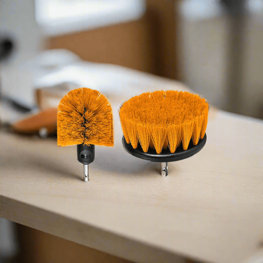 Ingco Cleaning Equipment Accessories Ingco 2-Pieces Medium Bristle Brush Set – WCBM2335