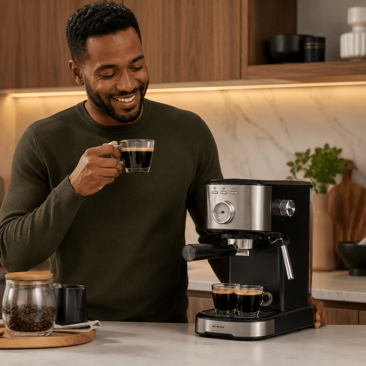 Kumtel Kitchen Appliances Kumtel 1.2L Espresso Coffee Maker with 15-Bar Pump & Milk Frother 1100W - HCM-04