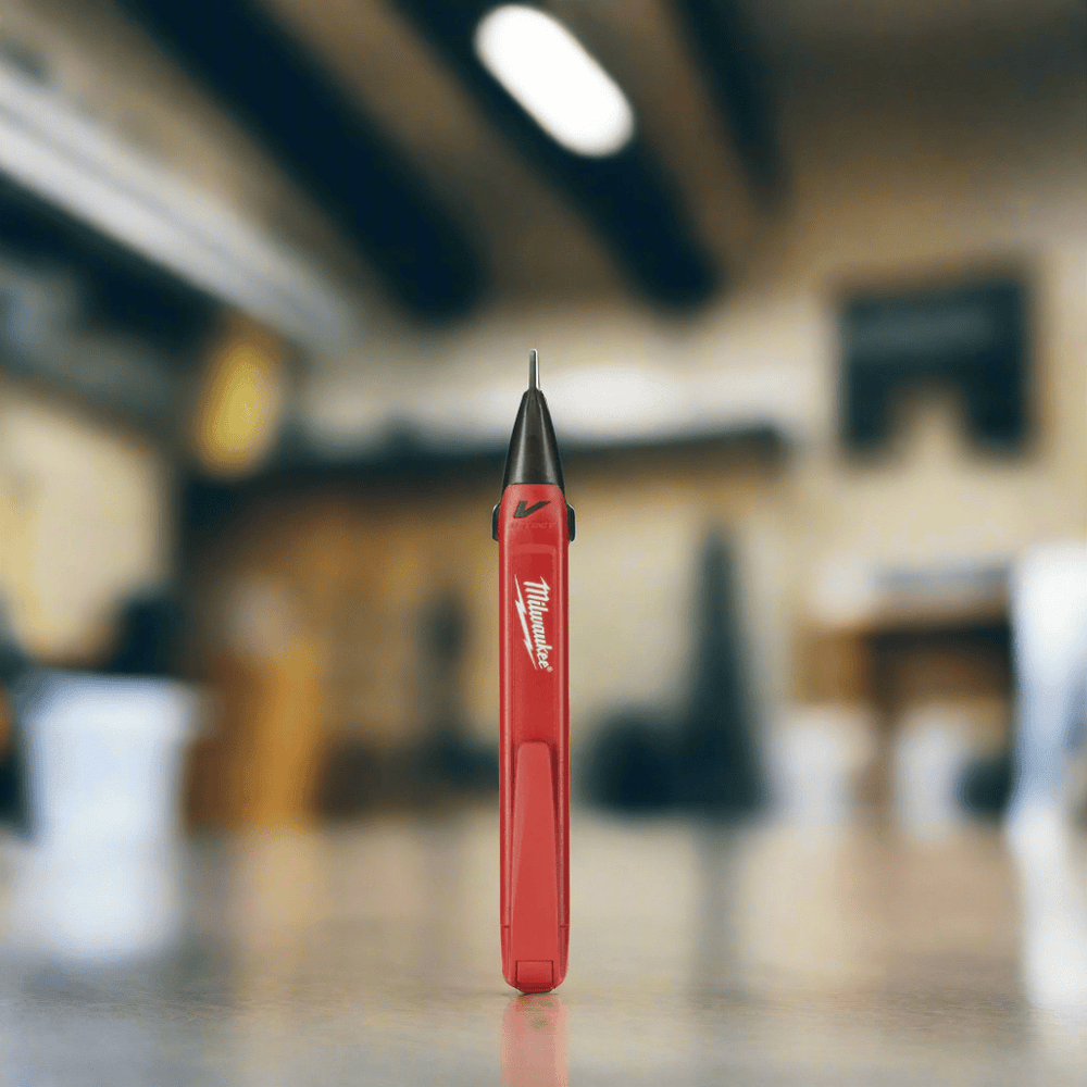 Milwaukee Digital Meter Milwaukee 1000V AC Voltage Detector - 2200-40
