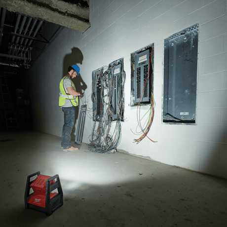 Milwaukee Outdoor Lighting Milwaukee 18V High Performance LED Area Light - M18HAL-0
