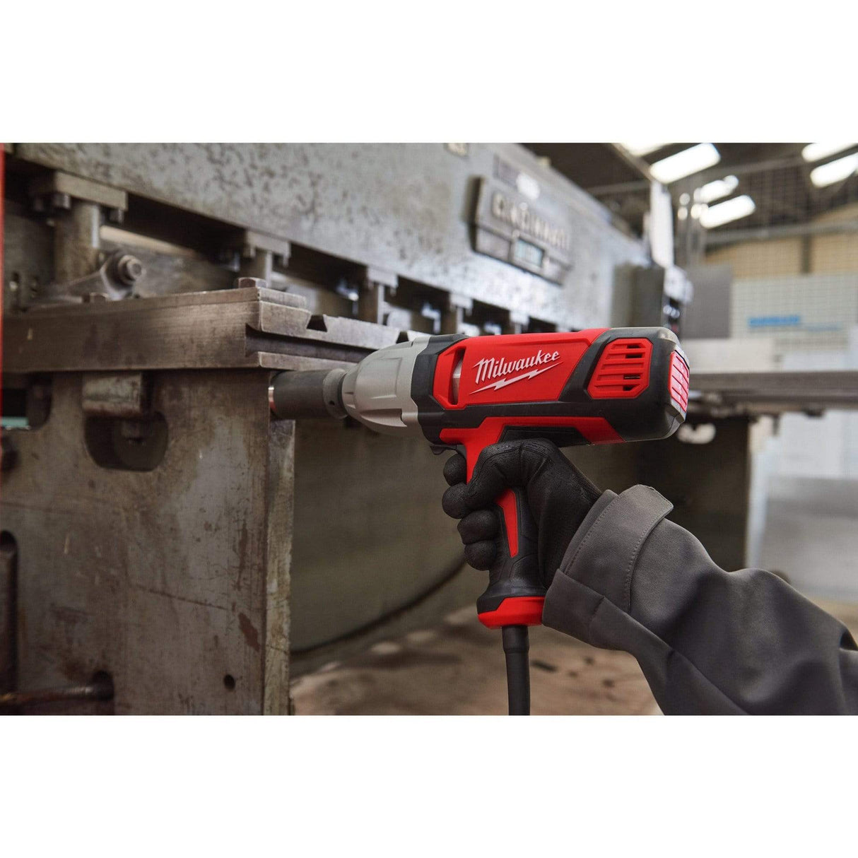 Milwaukee Impact Wrench & Driver Milwaukee ½″ Drive Impact Wrench 725W - IPWE 400 R