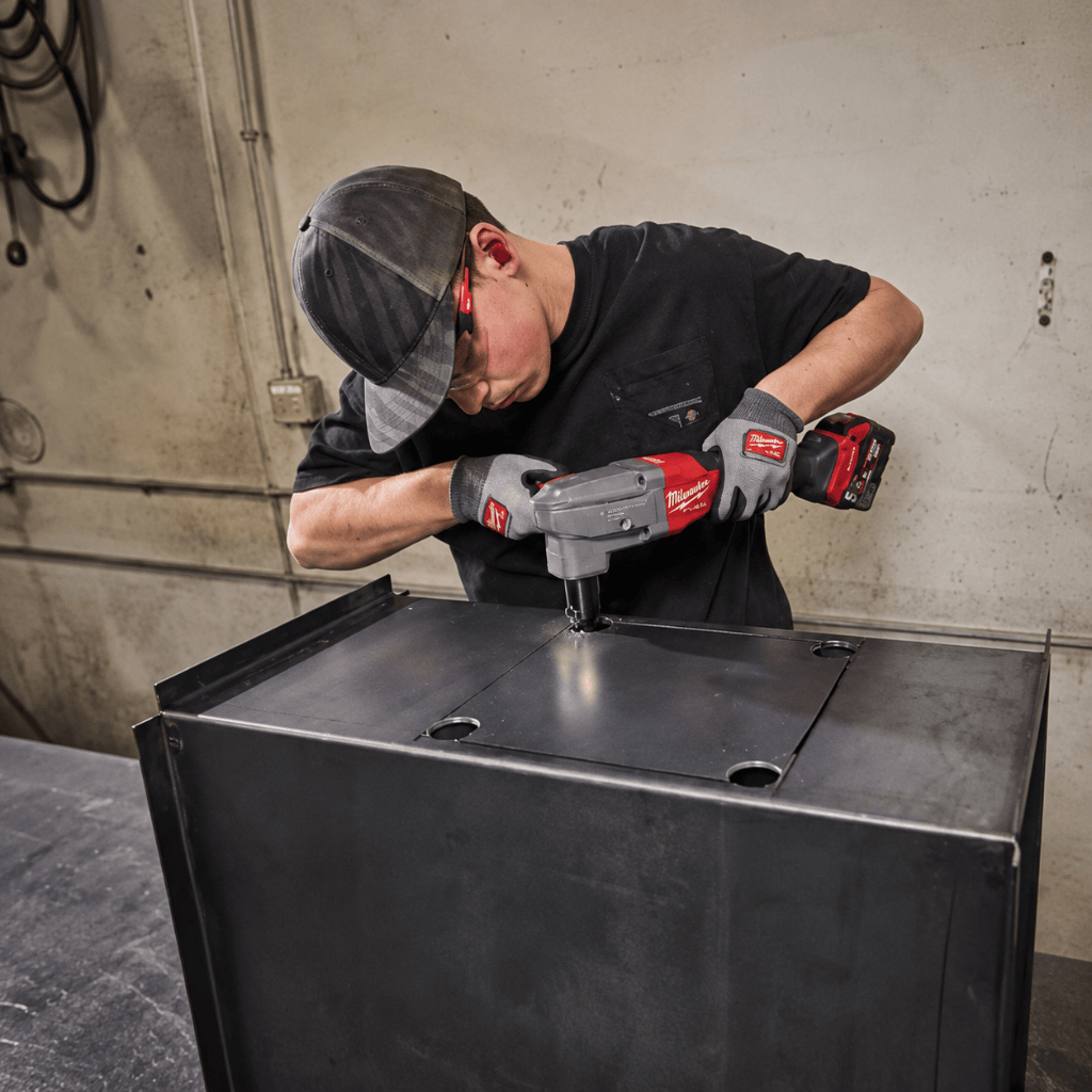 Milwaukee Hand Saws & Cutting Tools Milwaukee M18 3.5mm Brushless Cordless Metal Nibbler - M18FNB35-0X