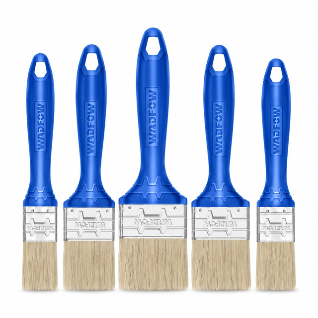 Wadfow WPB1952 five-piece oil-based paint brush set with blue plastic handles and five brush widths on white background